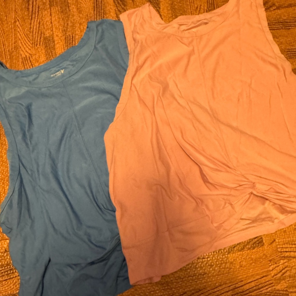Old Navy Active Tank bundle